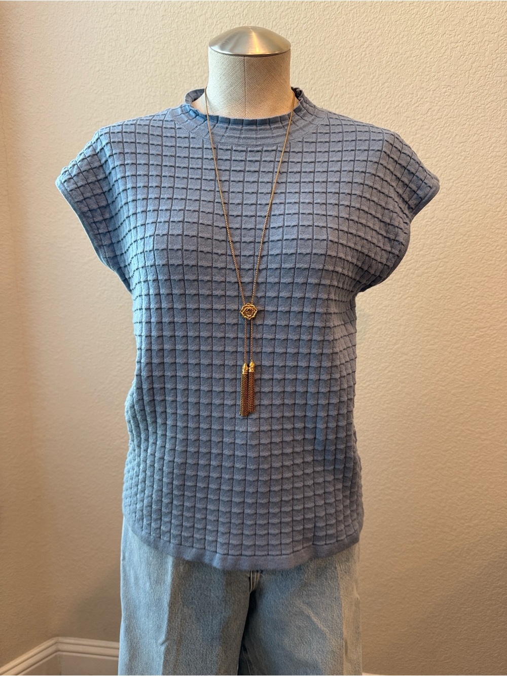 Blue Textured Cap-Sleeve Knit Tank Top
